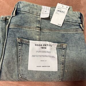 Good American '90s Light Blue Jeans
